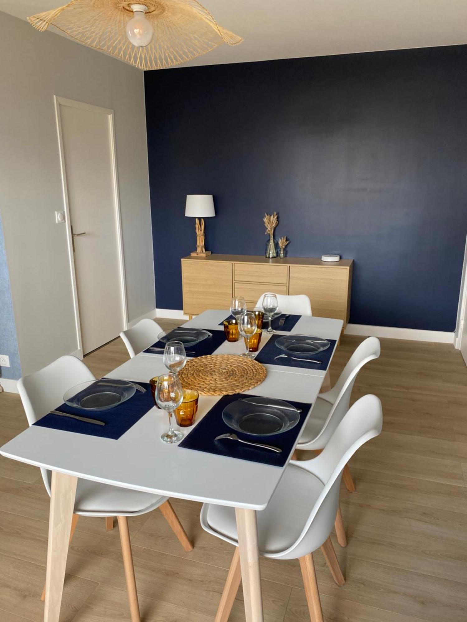 Appartement 65M2 Avec Balcon Vues Partielles Mer A 150M De La Plage Et Centre, Wifi Et Parking Prive Blonville-sur-Mer Exteriör bild